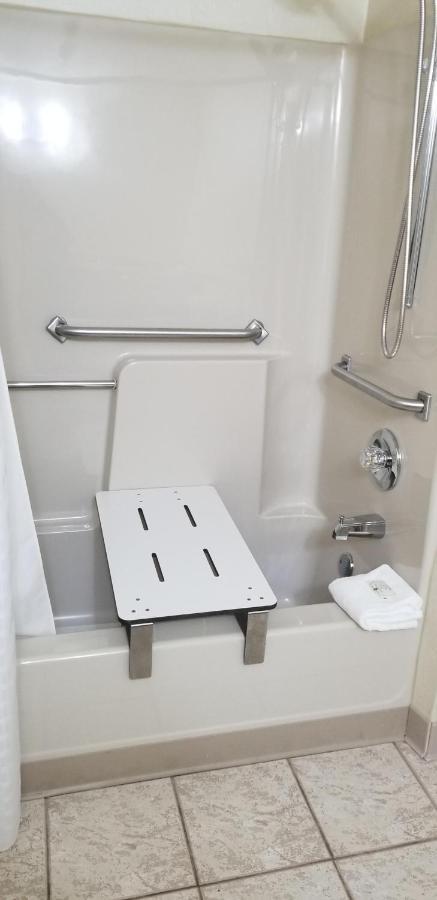 Quality & Hotel