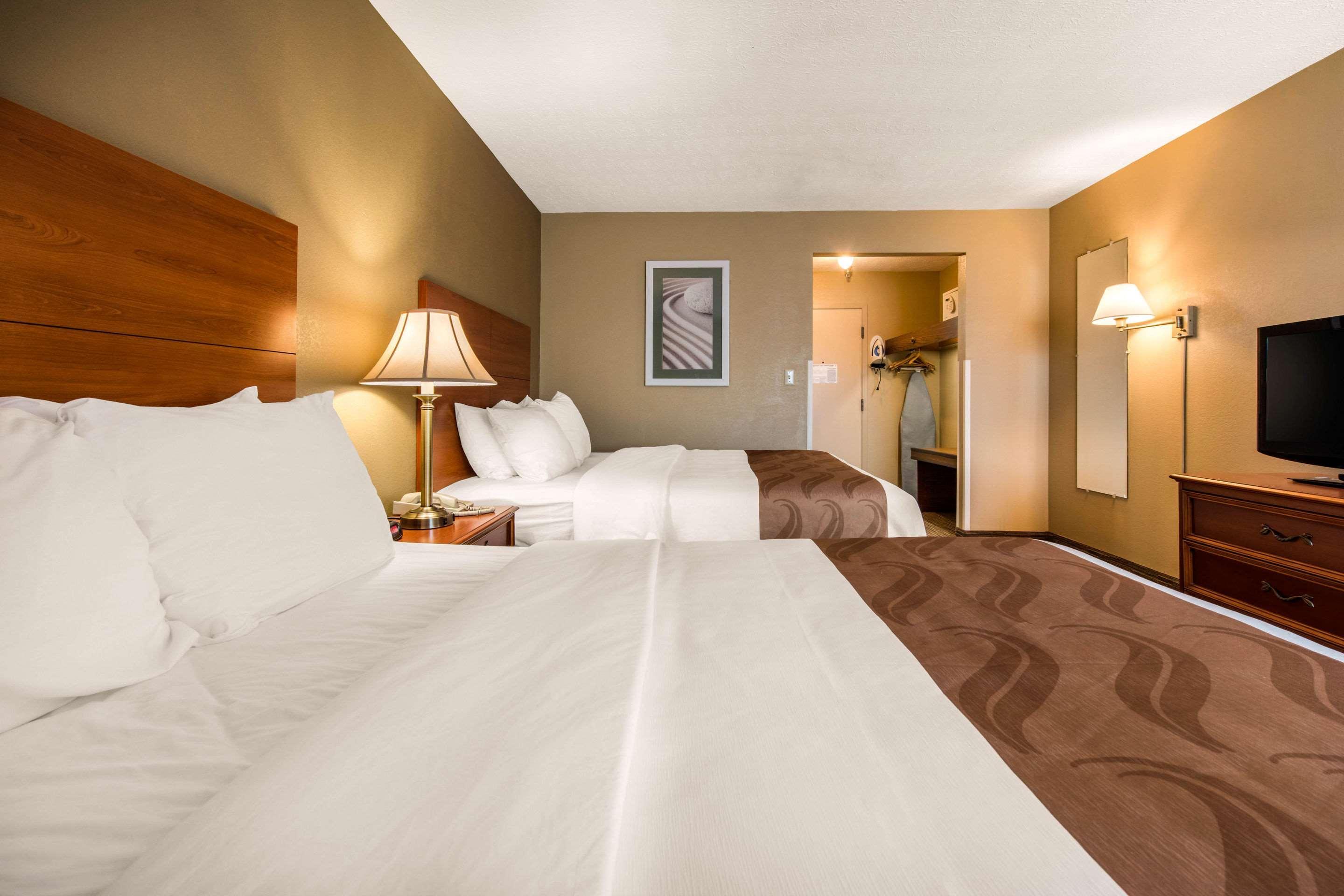 Quality & Hotel 3*